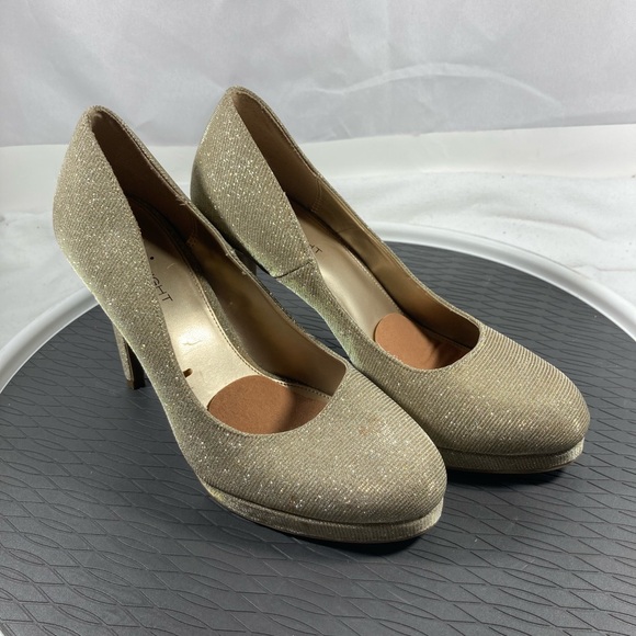 Fioni Gold Sparkle Scallop Pump Heels Size 10 - Picture 3 of 11